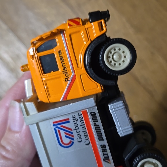 Vintage Mercedes Benz Rollsman Die Cast Compacting Garbage Truck - Picture 10 of 10